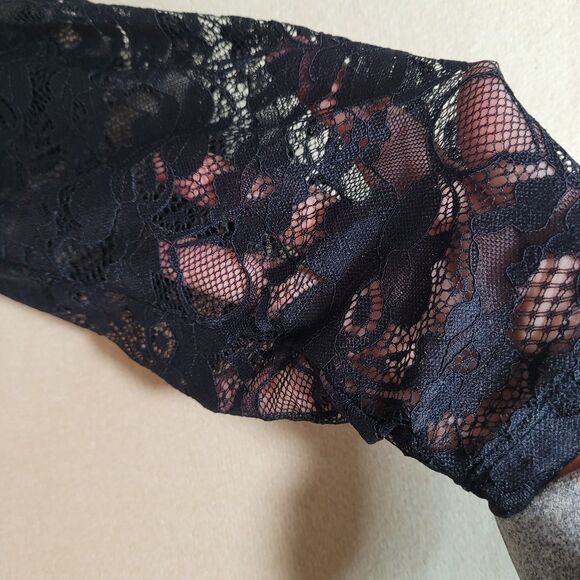 Torrid Black Floral Lace Top 2X Sheer Long Sleeve Mock Neck Whimsigoth Romantic - Picture 7 of 12